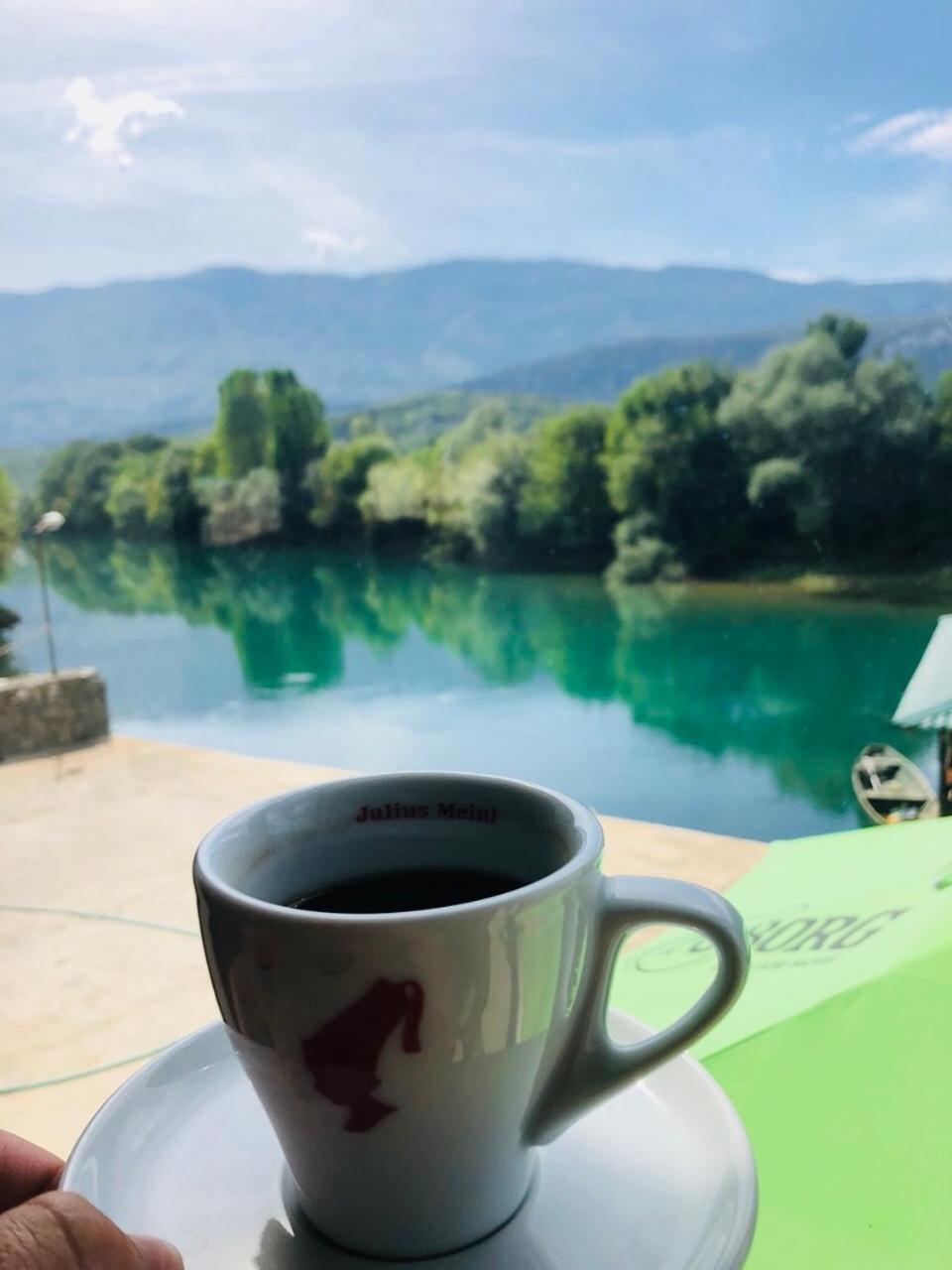 Splav "Slap" - Bungalovi Danilovgrad 外观 照片